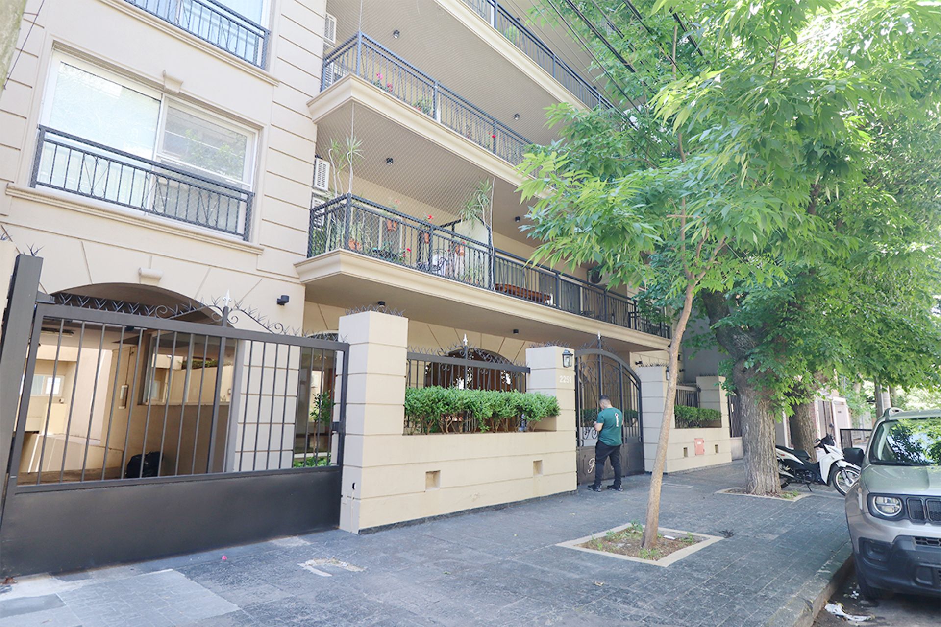 Venta Depto 5 Amb C/Dep - 2 Cocheras - Amenities