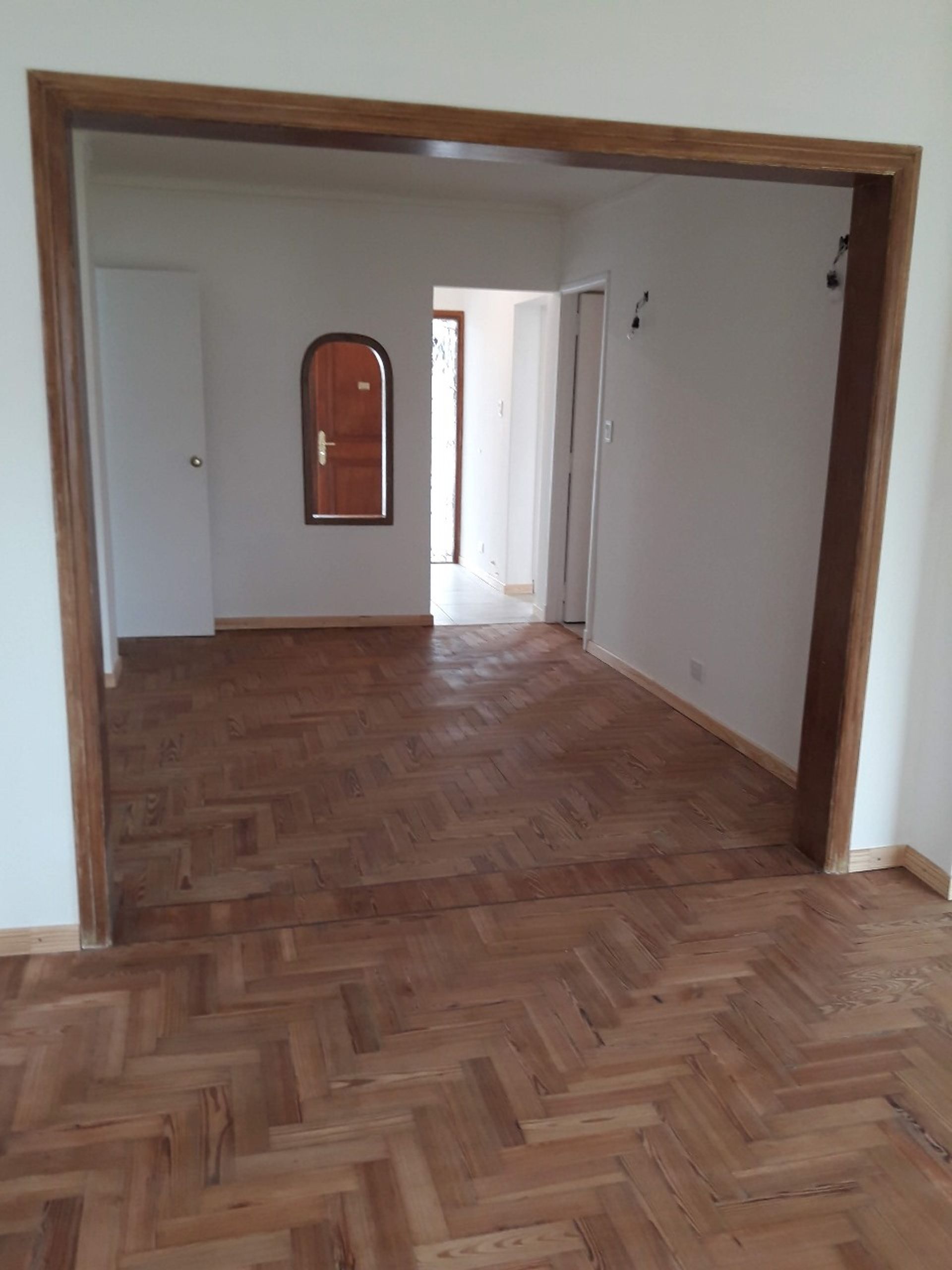 Casa 5 Ambientes Jardin Lote Propio Martinez