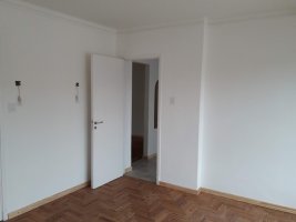 Venta Casa 5 Ambientes Jardi Lote Propio Martinez