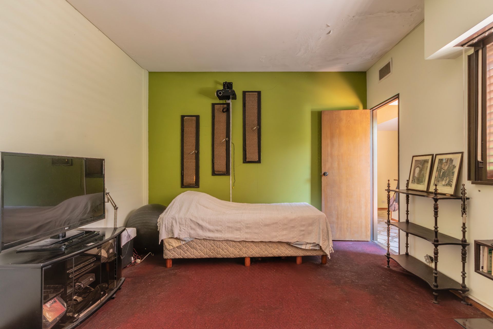 Casa 5 Amb En Venta Con Jardin, Garaje En Florida