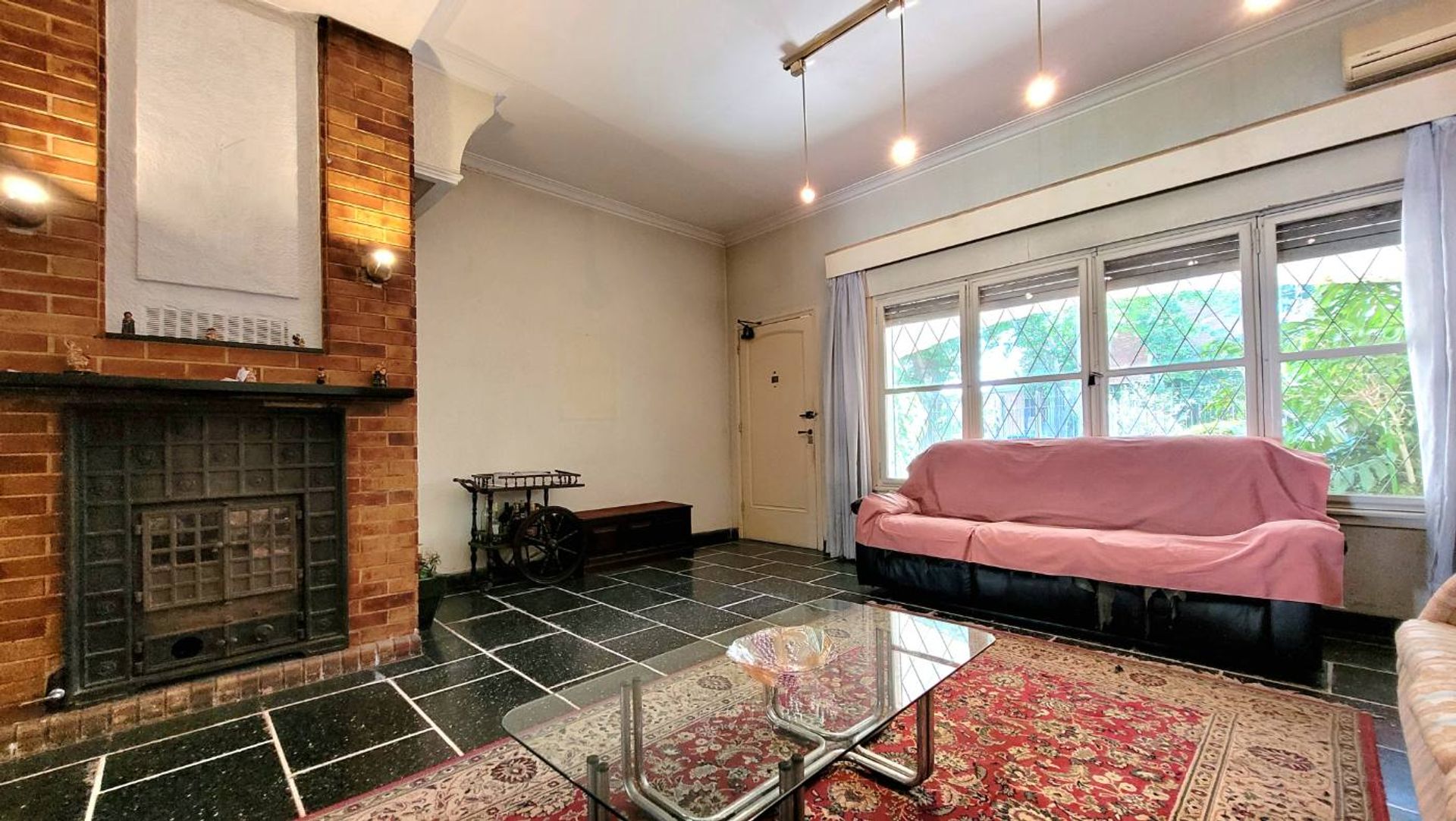 Casa Venta La Lucila 4 Ambientes Jardin Y Pileta
