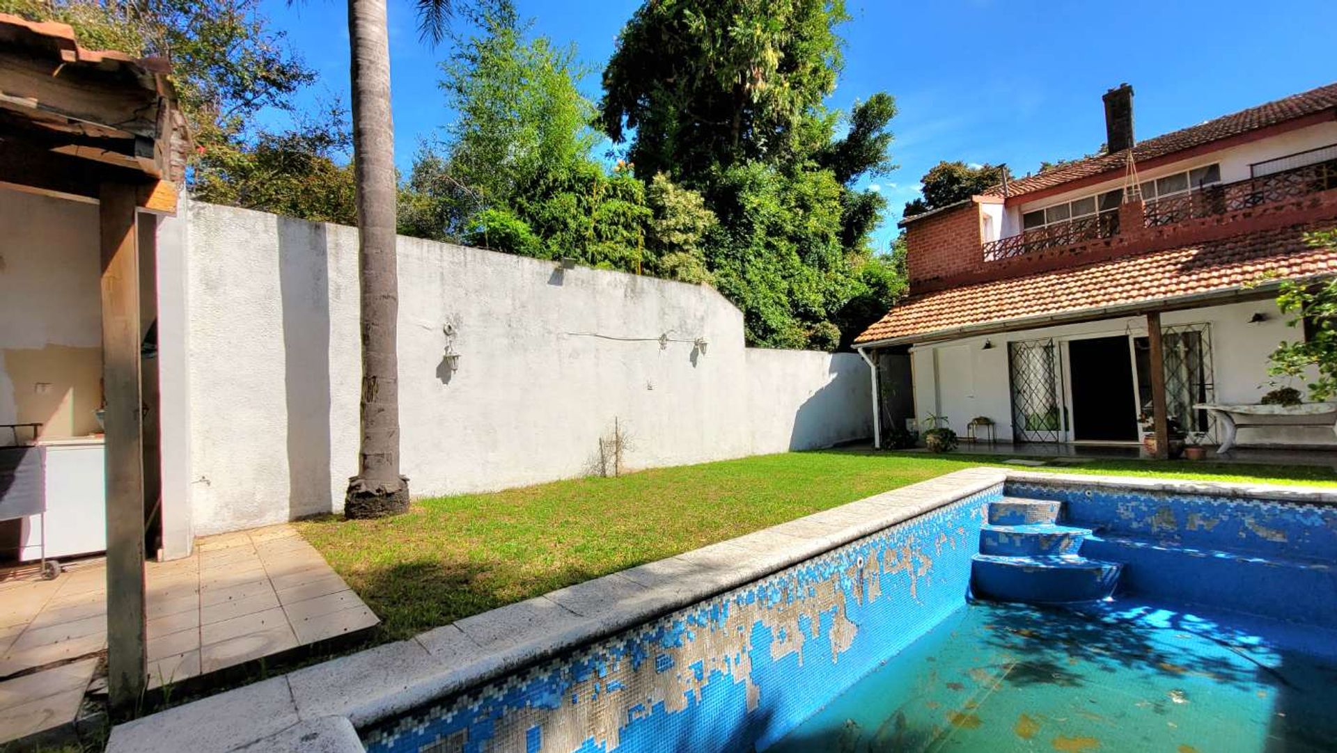 Casa Venta La Lucila 4 Ambientes Jardin Y Pileta