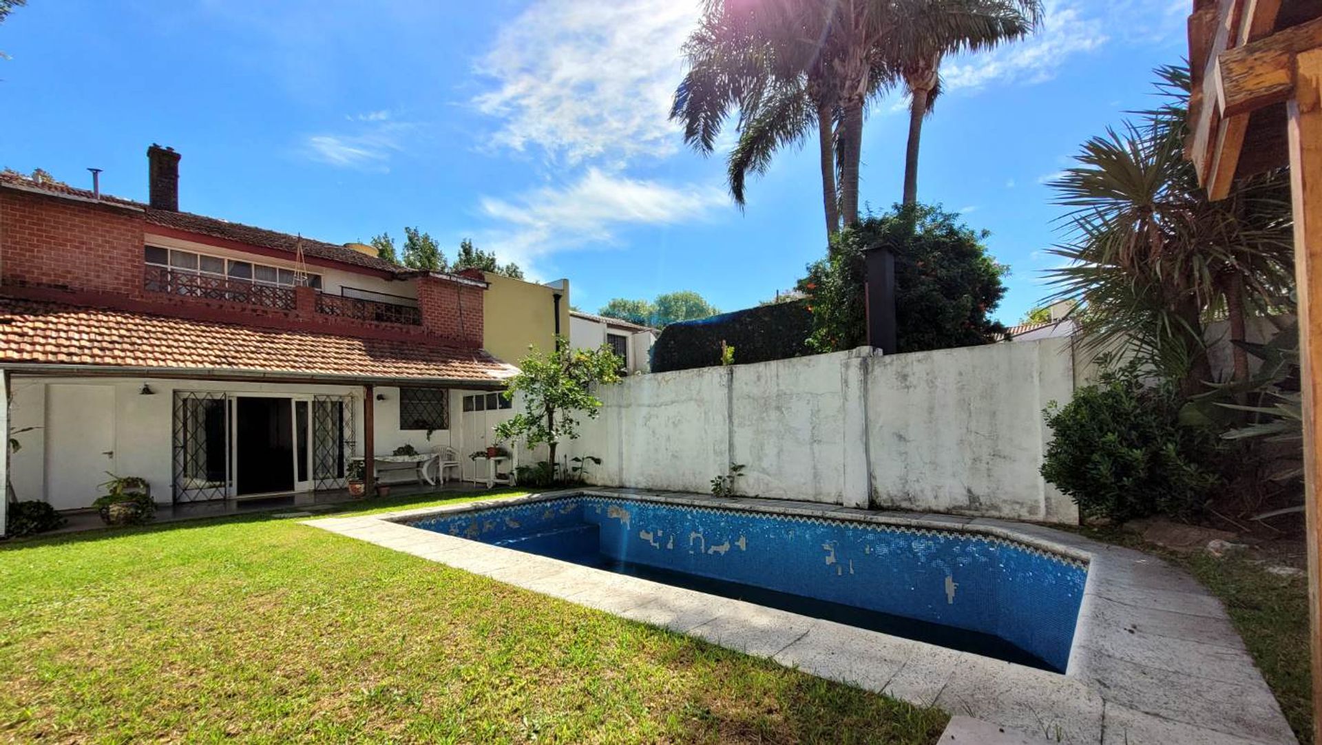 Casa Venta La Lucila 4 Ambientes Jardin Y Pileta