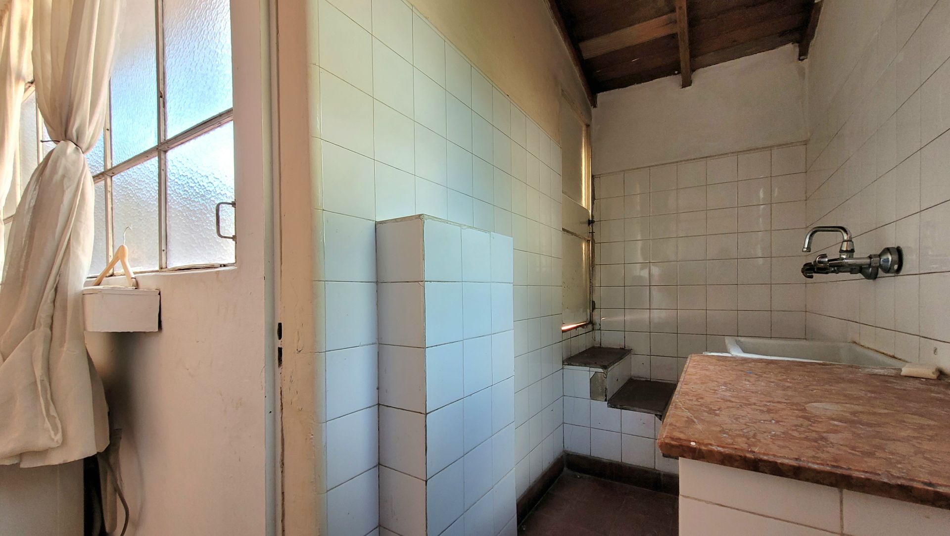 Casa Venta La Lucila 4 Ambientes Jardin Y Pileta