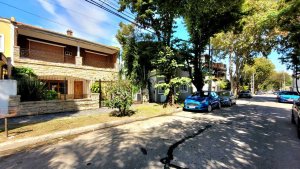 Casa Venta La Lucila 4 Ambientes Jardin Y Pileta