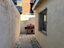 Casa Boulogne 3 ambientes, patio. Lote Propio.