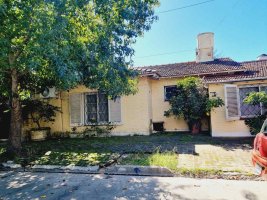 Casa en Venta en Martínez de 4 ambientes