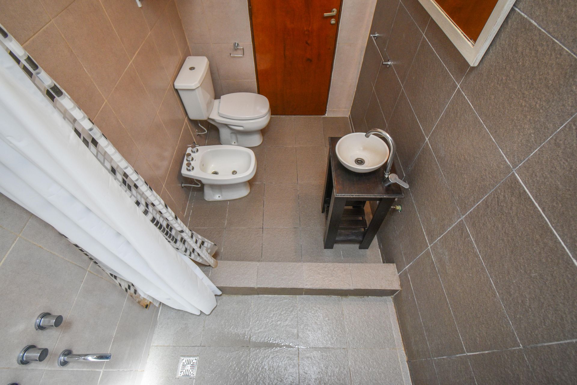 Venta CASA 4 amb con Pileta y Jardín MARTINEZ