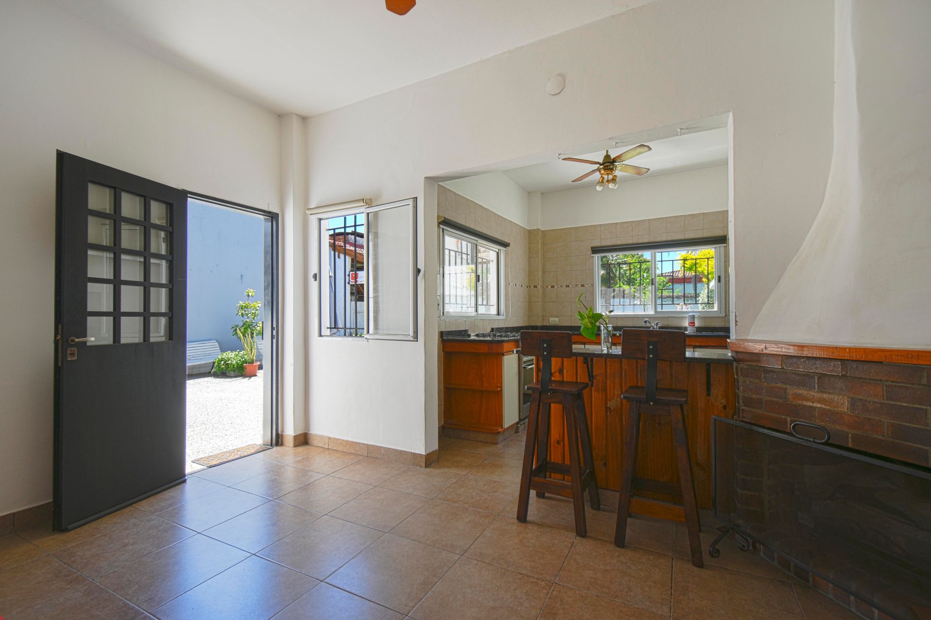 Venta CASA 4 amb con Pileta y Jardín MARTINEZ