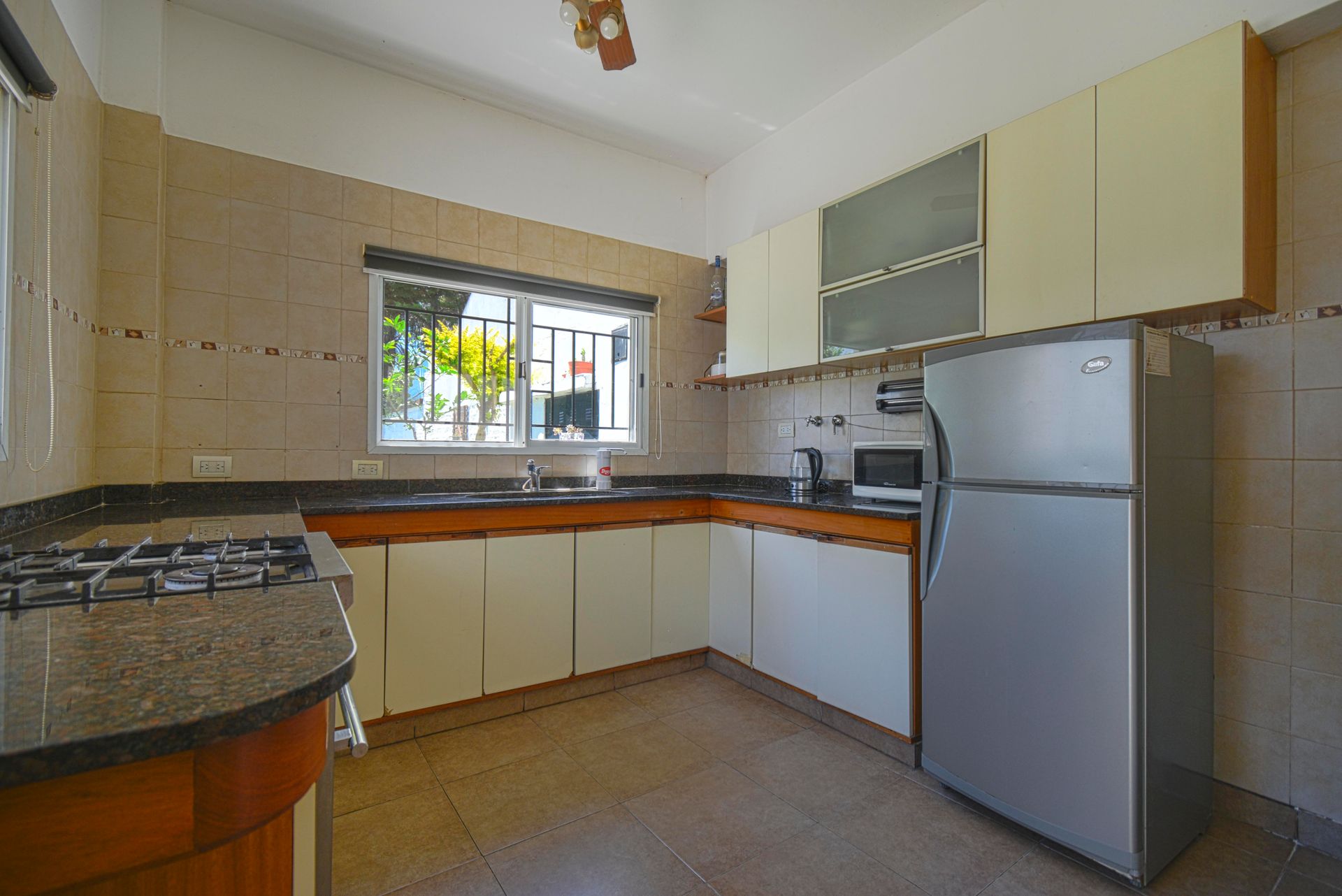 Venta CASA 4 amb con Pileta y Jardín MARTINEZ