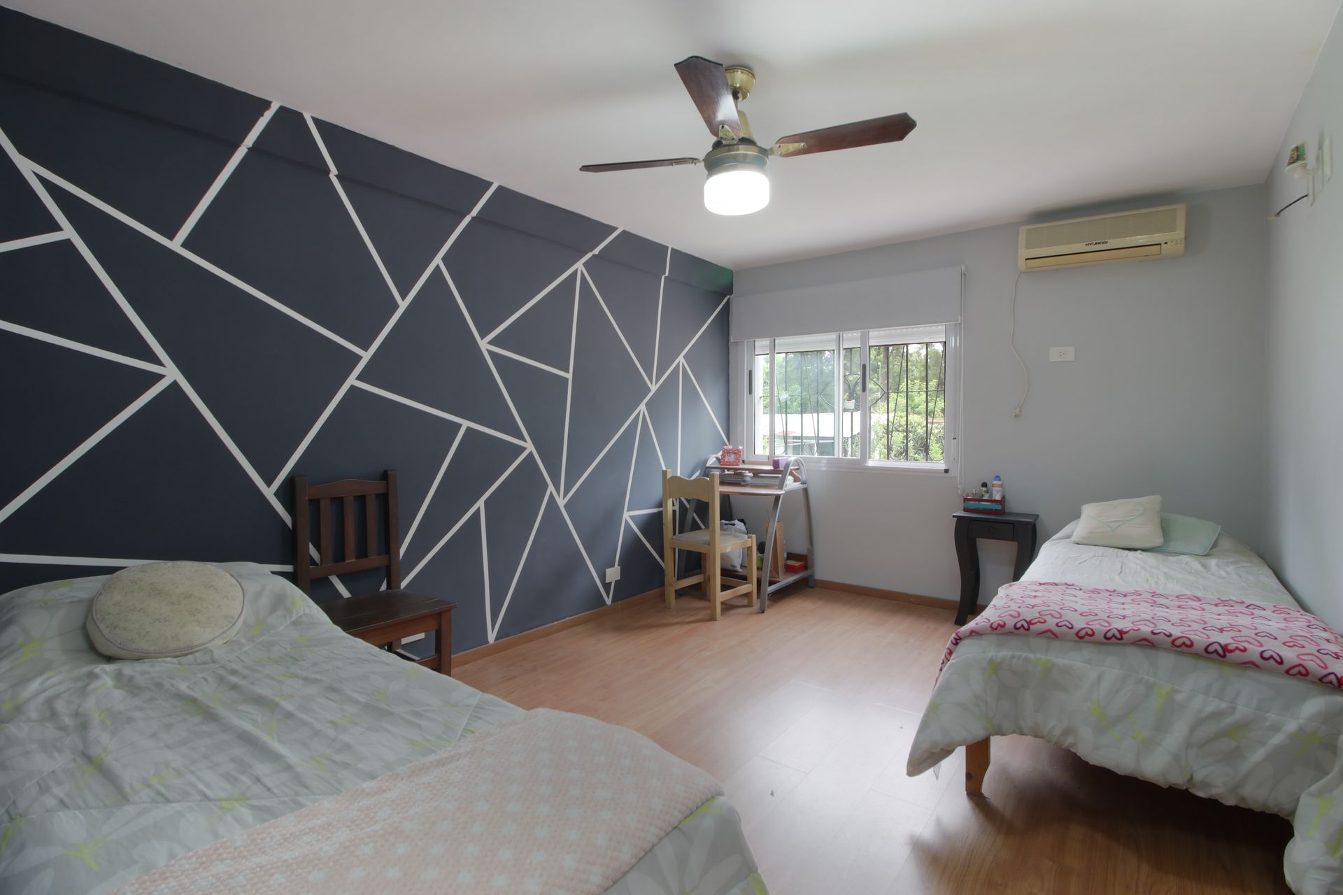 Venta casa 6 amb, pileta, quincho, jardín, jacuzzi