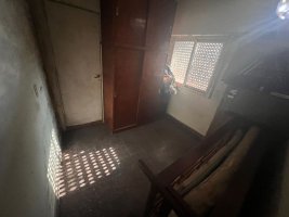 House for Sale Carapachay 5 Rooms - Trade