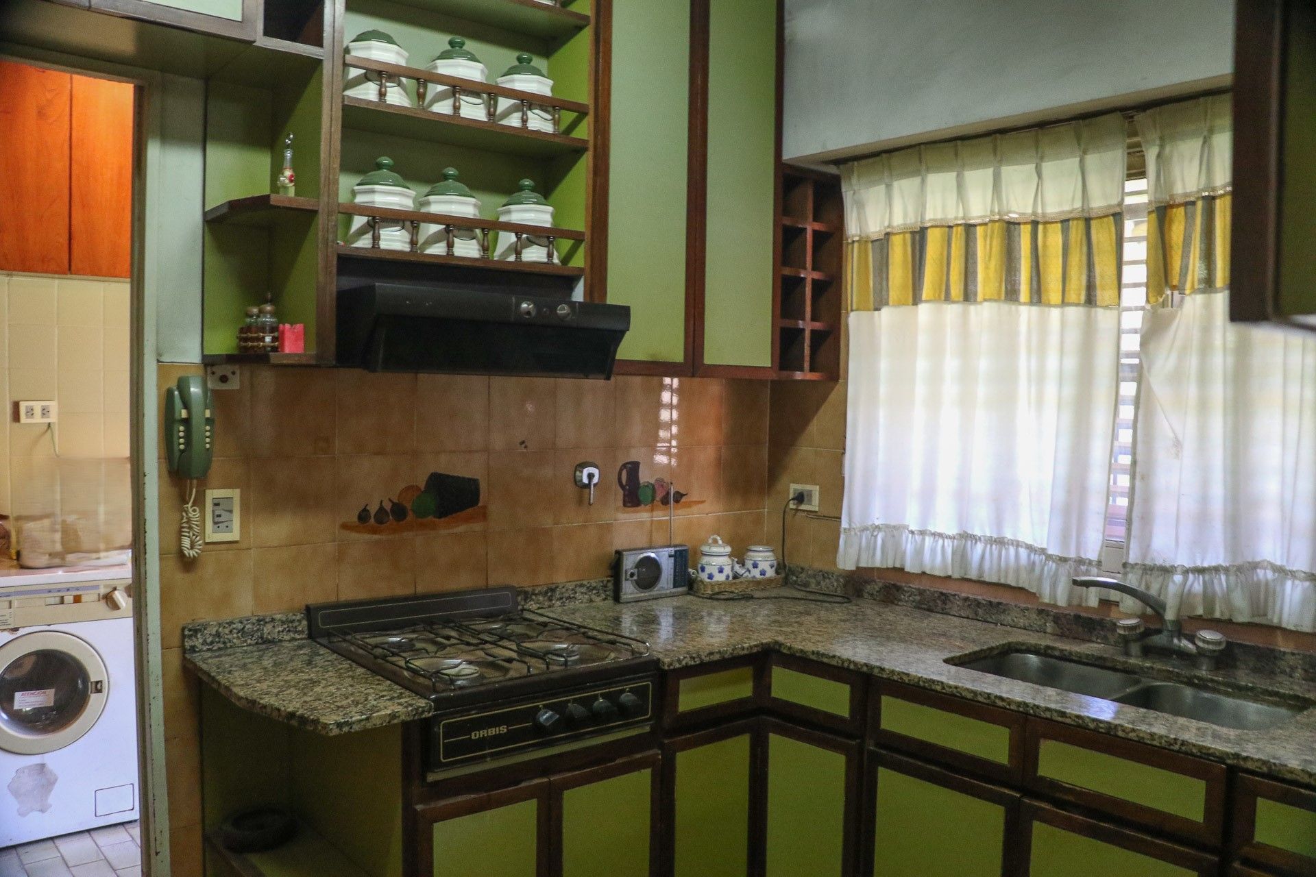 Venta Casa 6 amb c/pileta y quincho a reciclar