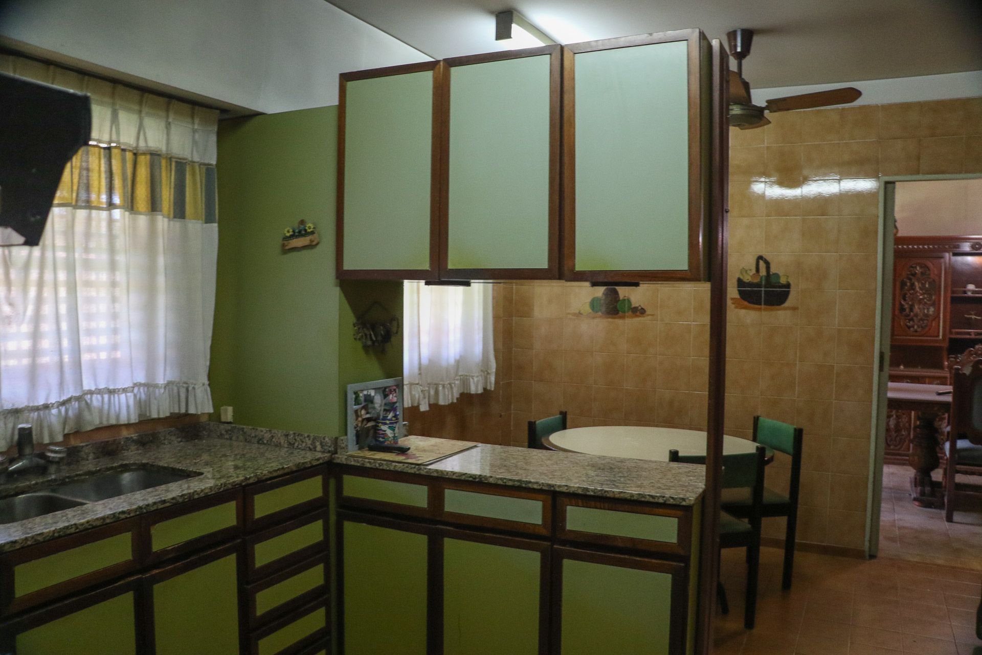 Venta Casa 6 amb c/pileta y quincho a reciclar