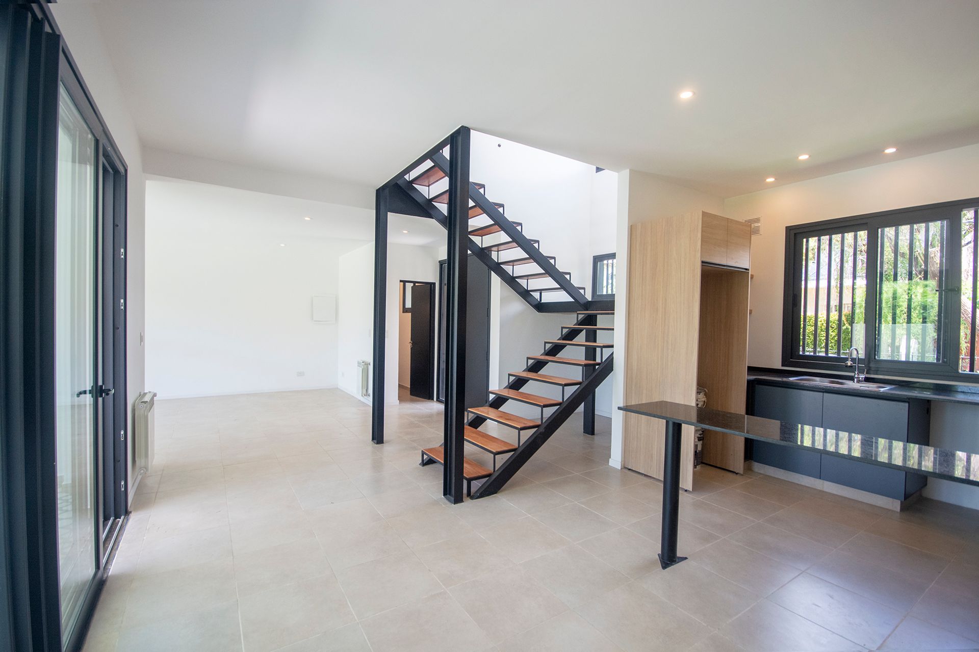 Casa 4 amb. a Estrenar, Bajo de San Isidro
