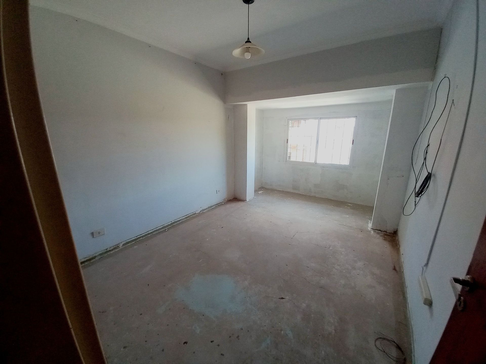 Venta Casa 4 Ambientes Jardin Y Cochera