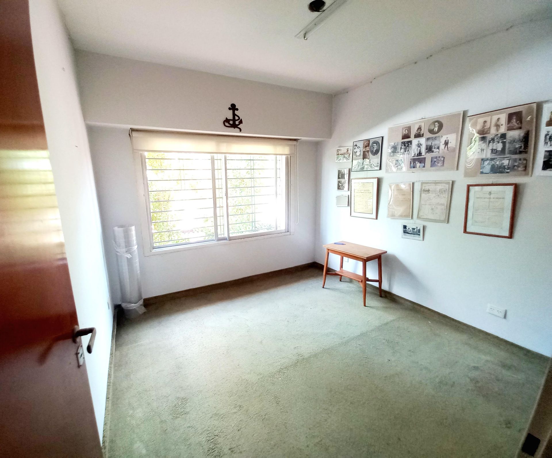 Venta Casa 4 Ambientes Jardin Y Cochera