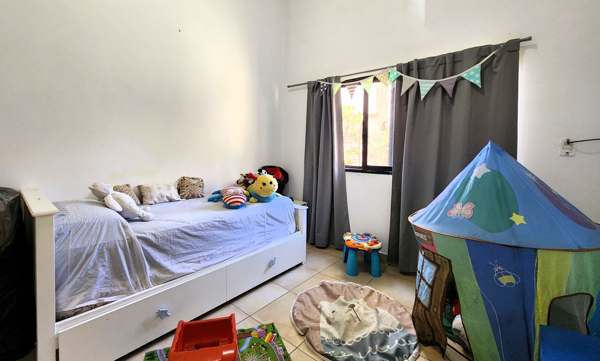 Venta Casa 4 Amb En Barrio Cerrado Santa Clara