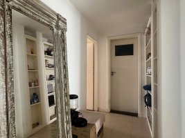 3-room apartment with garage and patio. Refurbished.