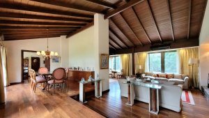5-room house for sale with garden and pool, Lomas San Isidro