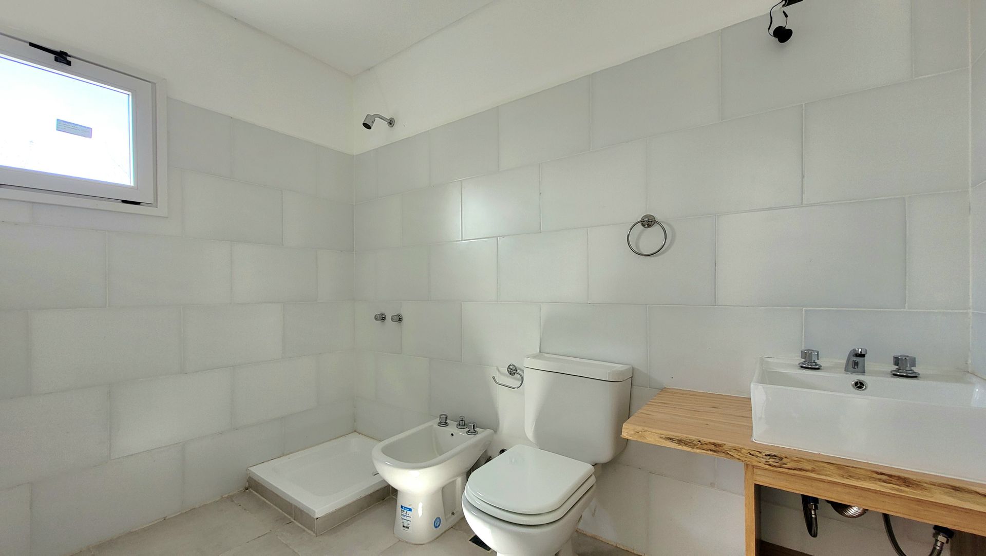 Venta PH cuatro ambientes con jardín en Boulogne