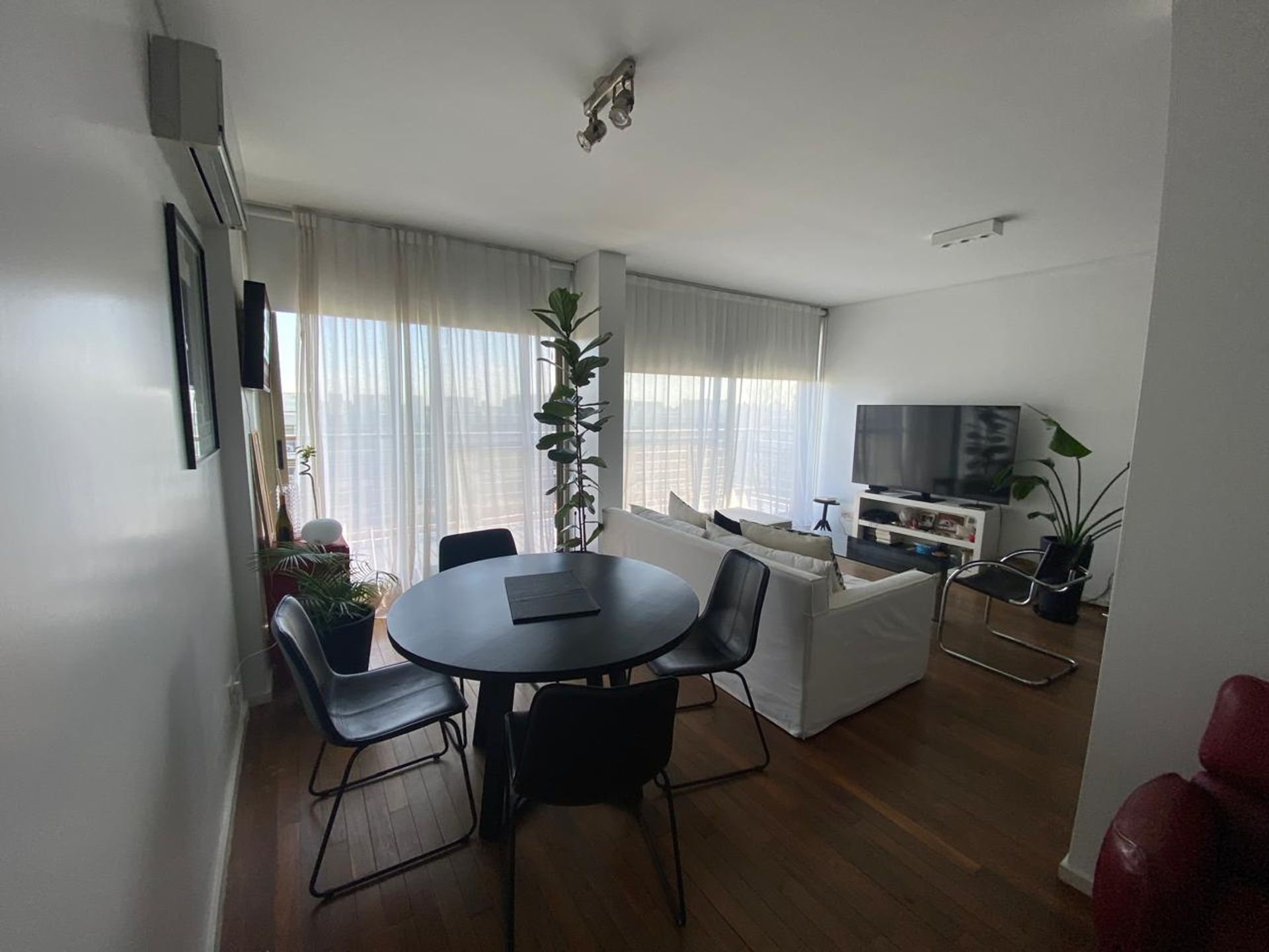 Alquiler Depto. Loft C/Coch. Vista Interna.arboris