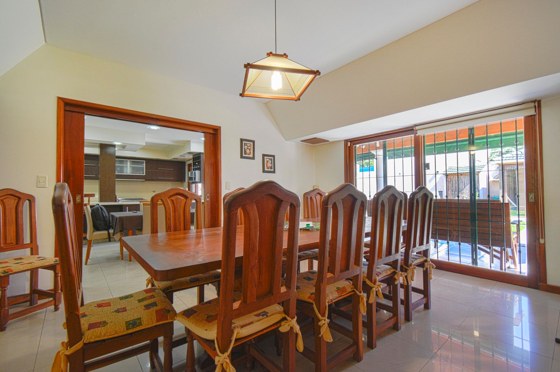 Venta CASA 7 amb con parque y pileta SAN FERNANDO