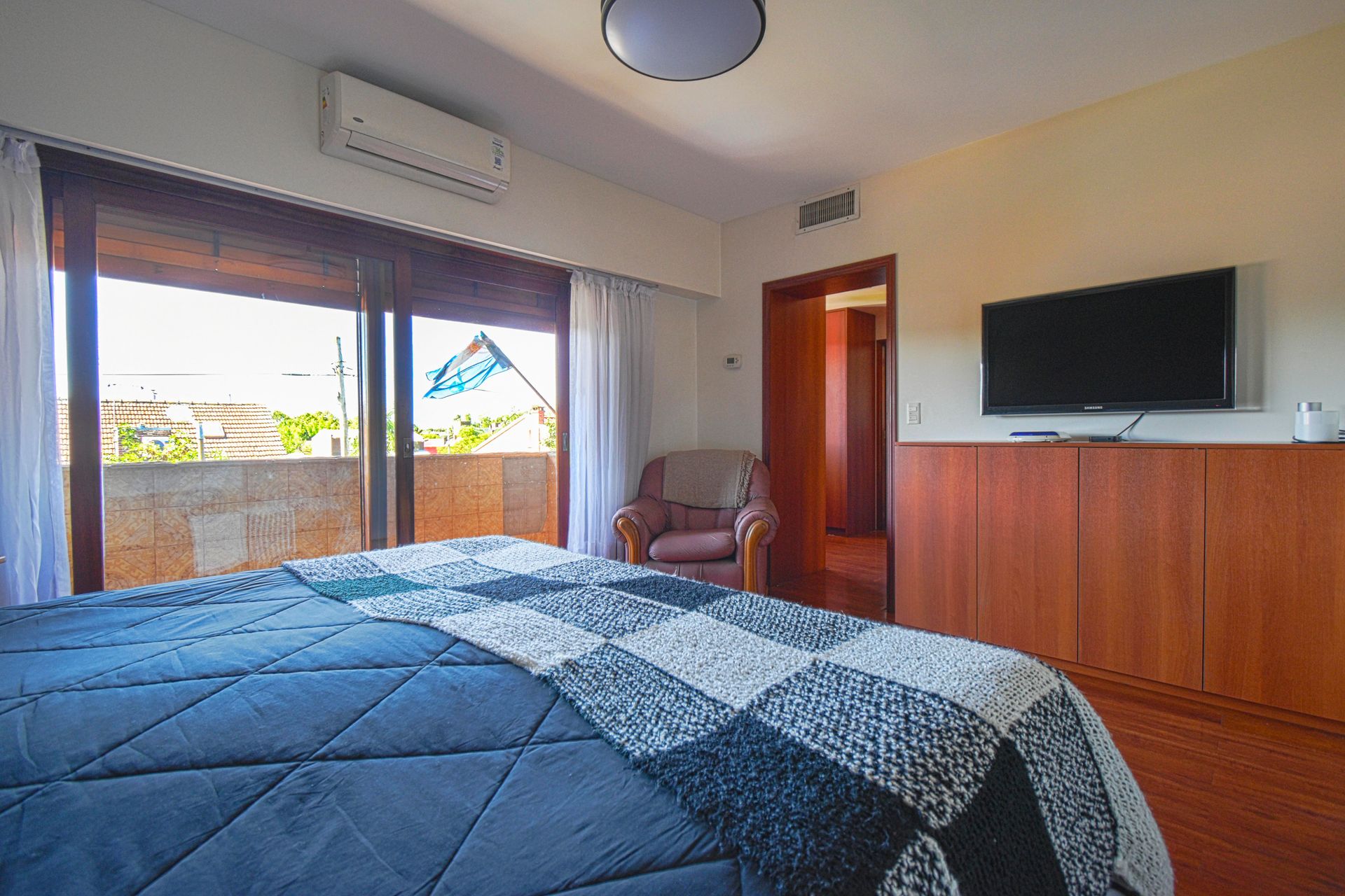 Venta CASA 7 amb con parque y pileta SAN FERNANDO
