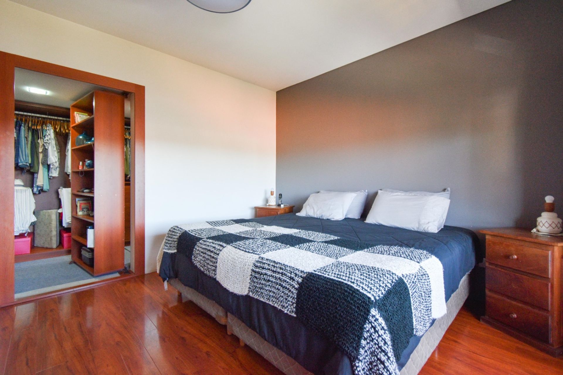 Venta CASA 7 amb con parque y pileta SAN FERNANDO