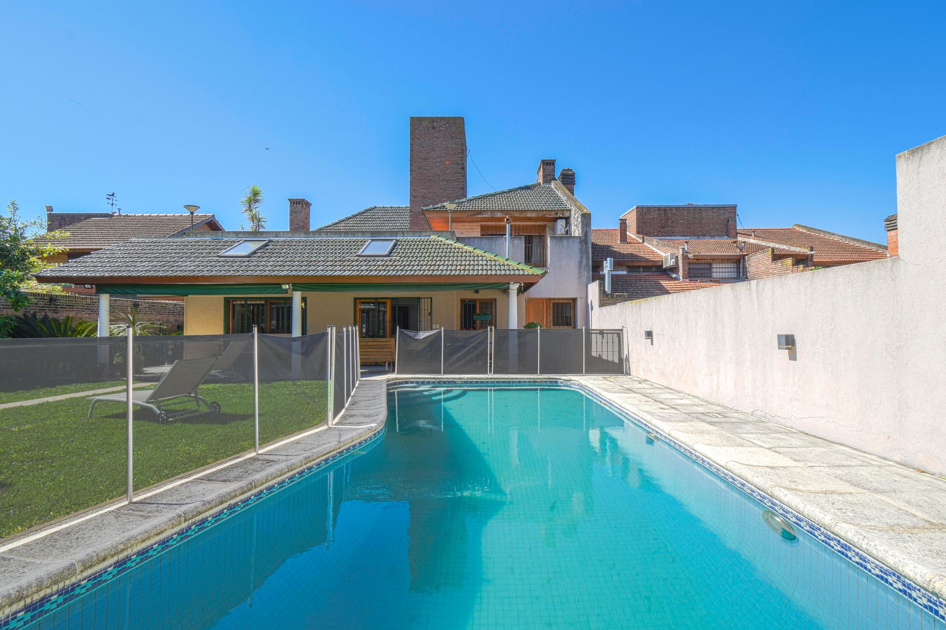 Venta CASA 7 amb con parque y pileta SAN FERNANDO