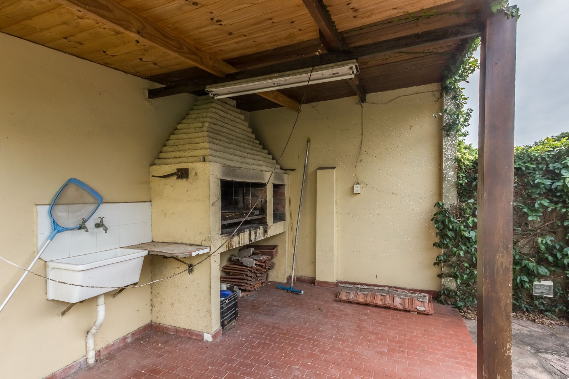 Venta casa 6 ambientes en Olivos con pileta