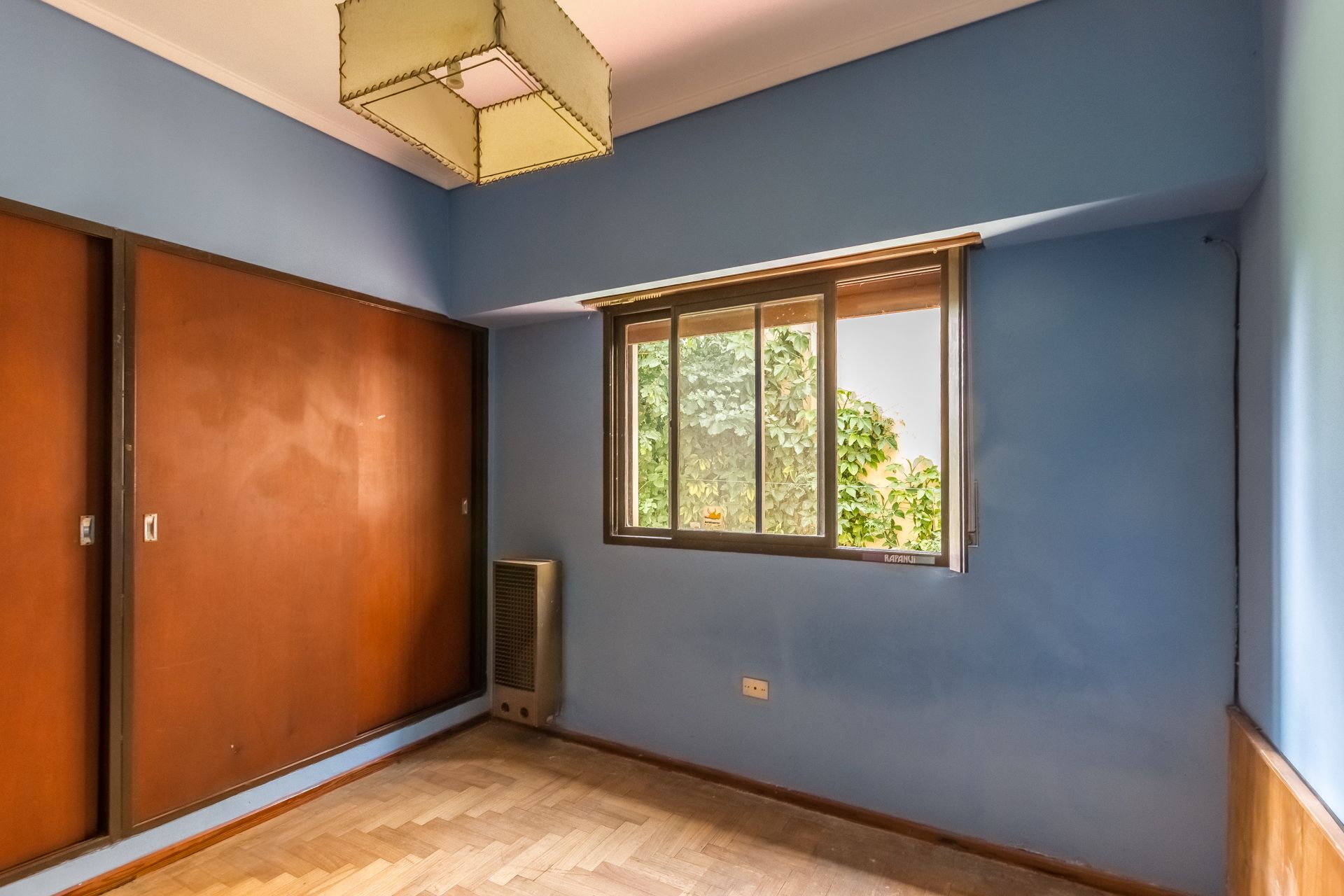Venta casa 6 ambientes en Olivos con pileta