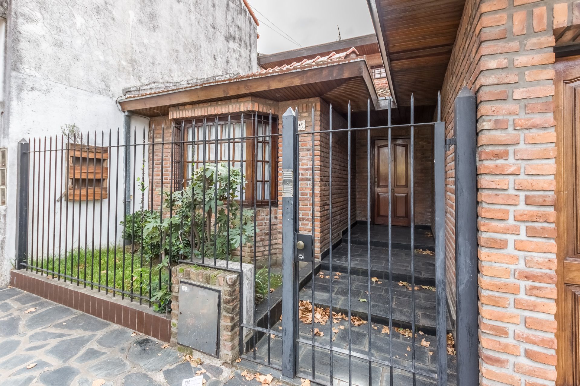 Venta casa 6 ambientes en Olivos con pileta