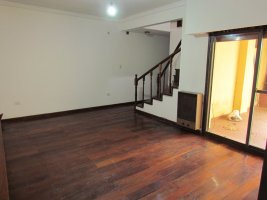 6-room house for sale in Olivos with pool