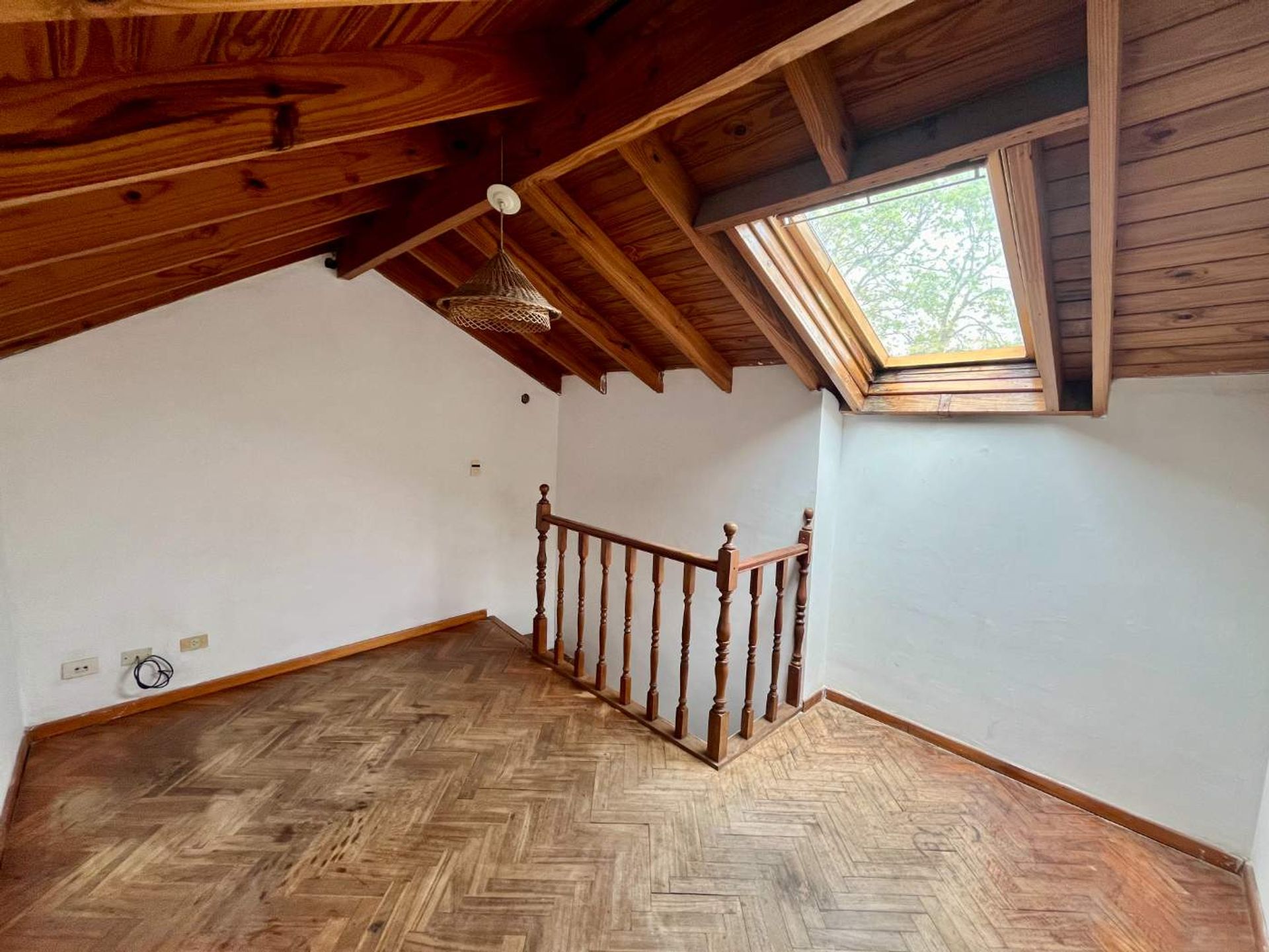 Duplex 4 ambientes en venta en Olivos cochera