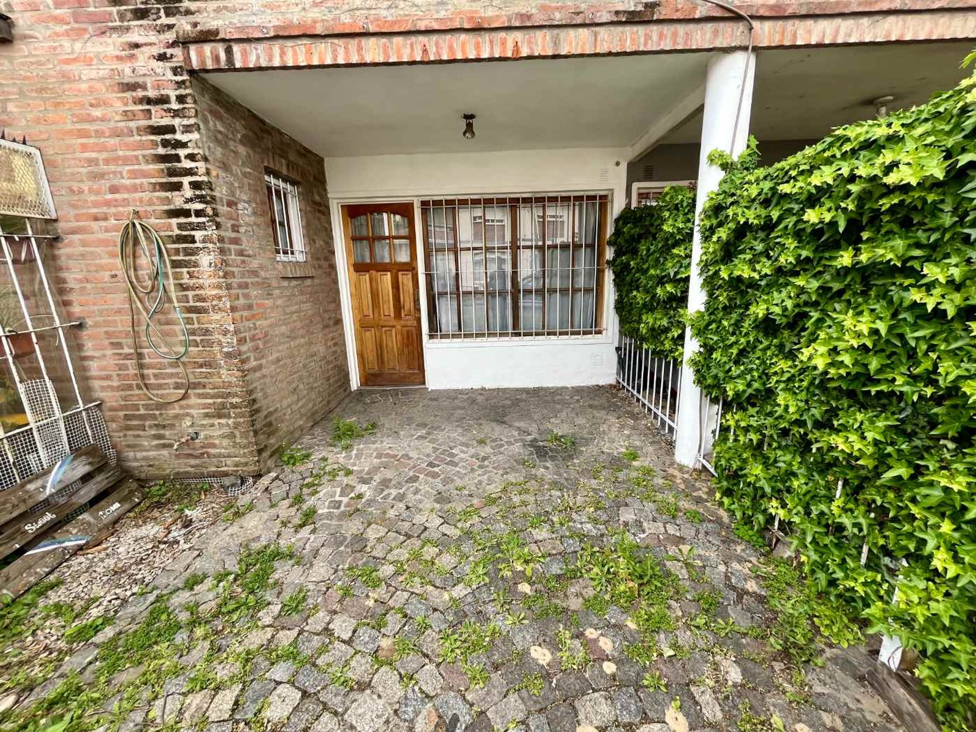 Duplex 4 ambientes en venta en Olivos cochera