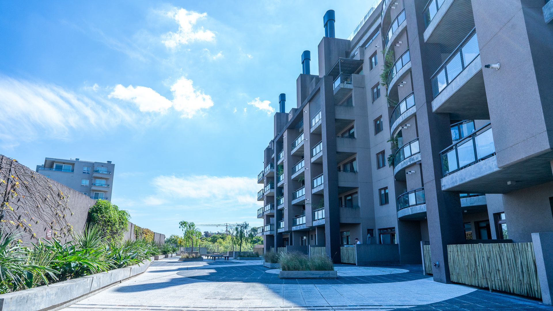 Venta 2 amb en Nordelta con cochera y baulera