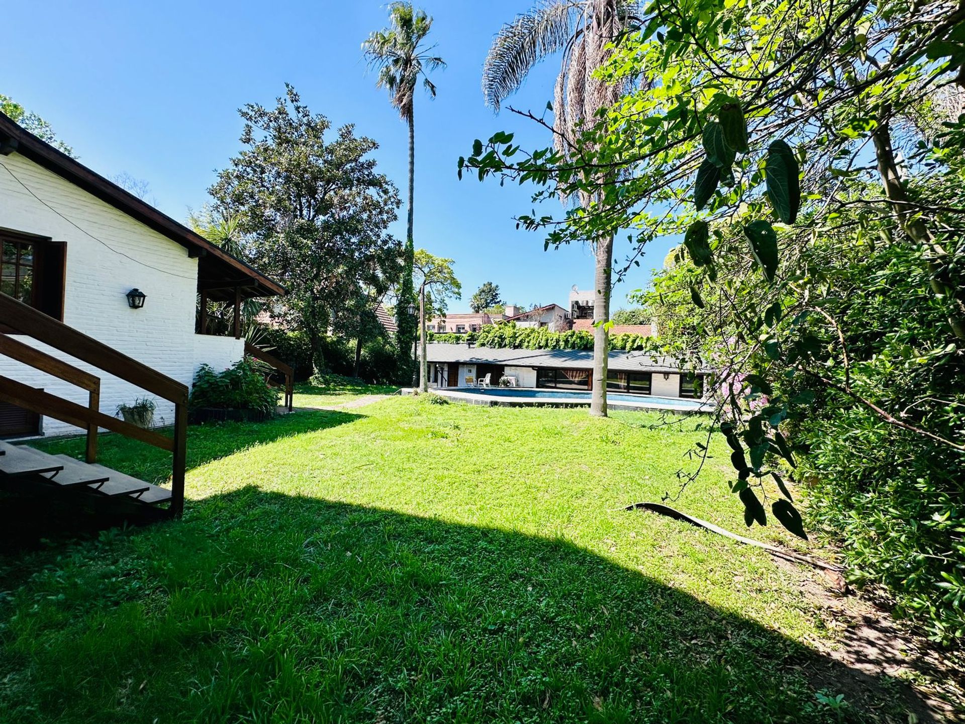 Venta Casa 9 amb con jardín y pileta La Horqueta