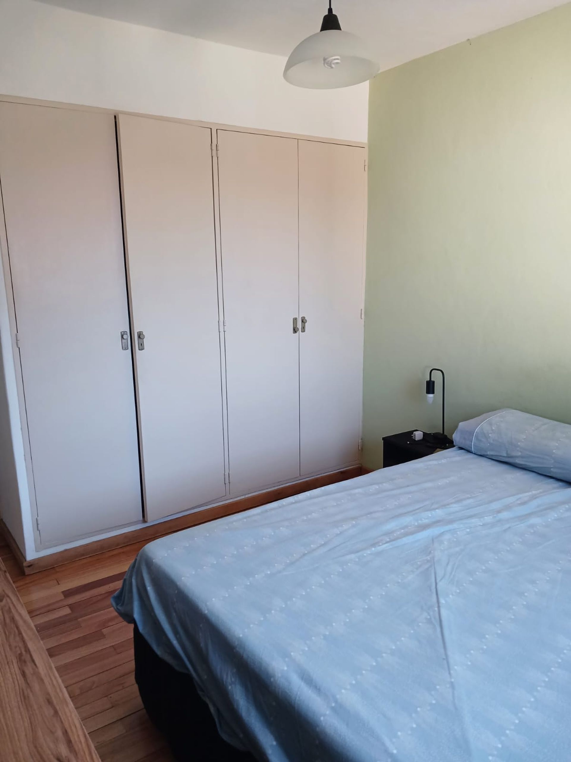 Venta De Depto 2 Amb C/Cochera San Isidro