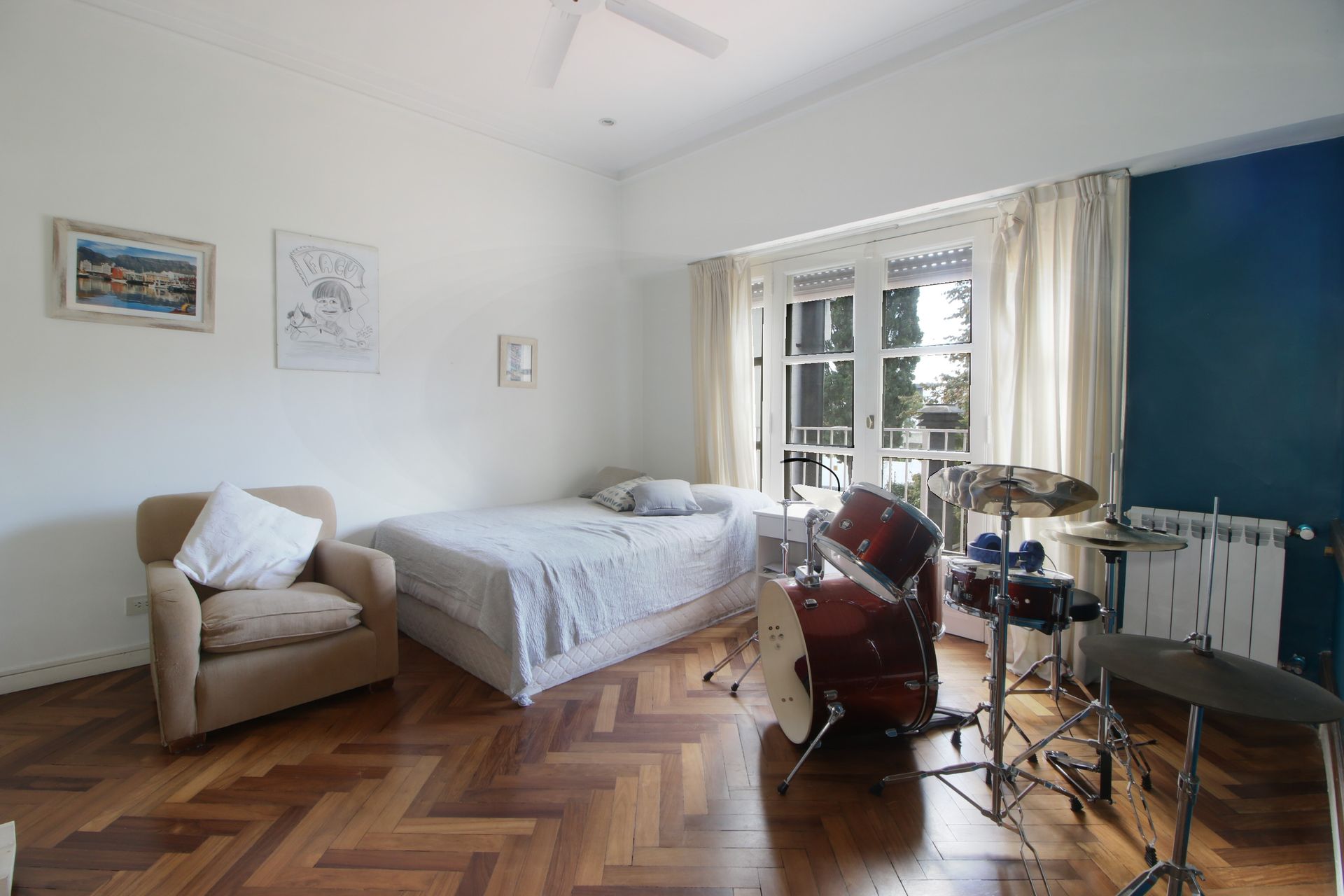 Venta casa Martínez 4 dormitorios, pileta