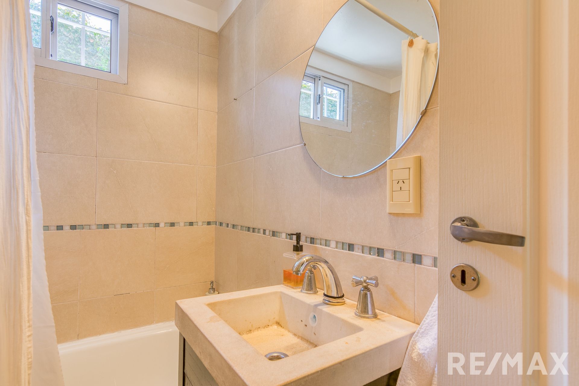 Venta Casa Duplex 4 amb pileta parrilla en Florida