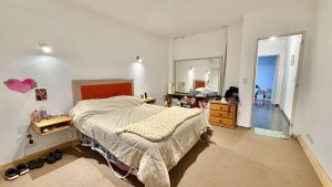 San Isidro House for Sale – 7 Rooms, Garden, Pool, Quincho