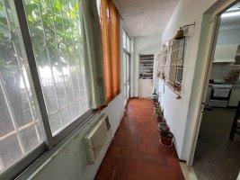 Block sale San Fernando apartment and 2 commercial units
