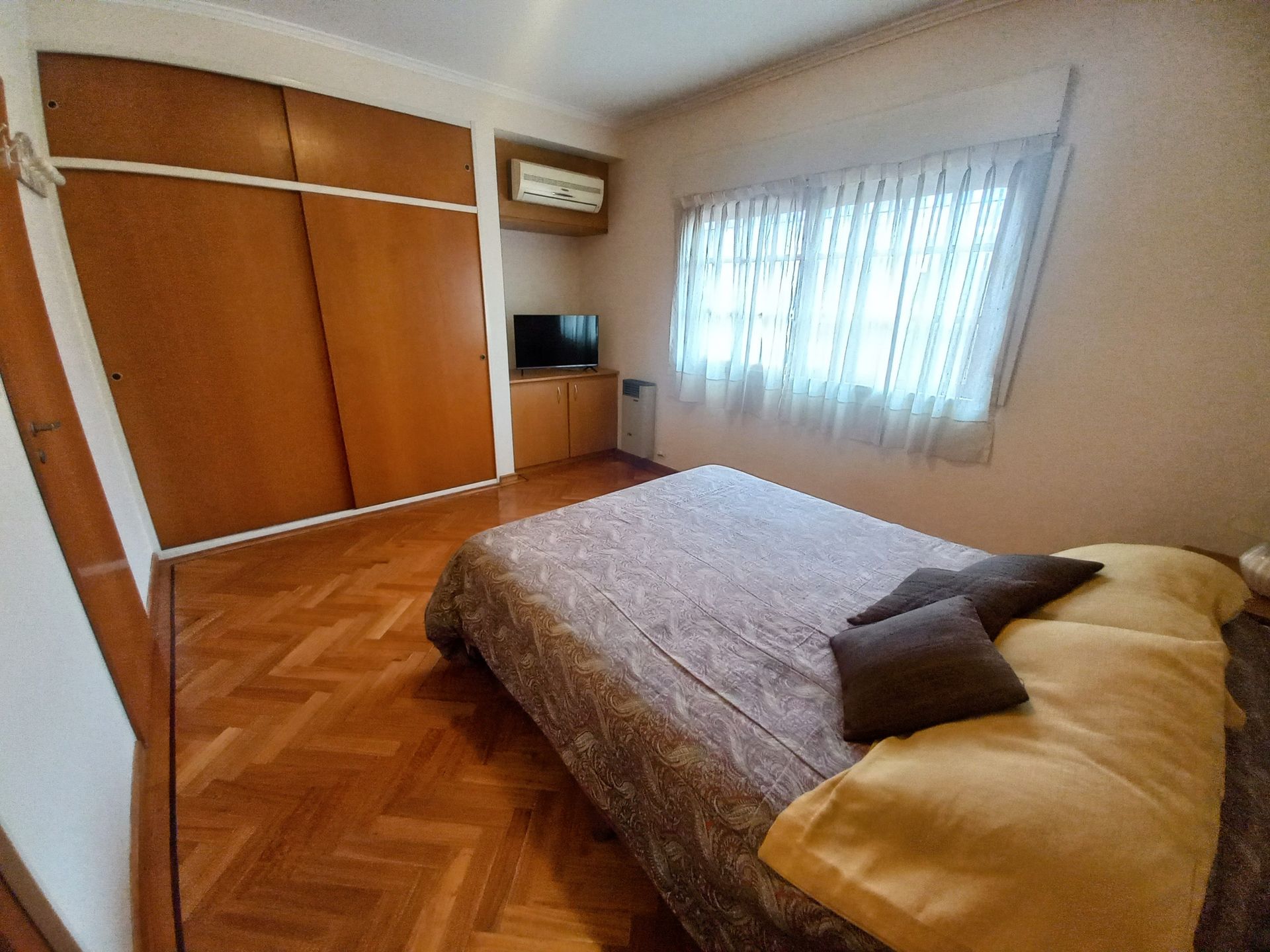 Venta Casa Triplex Olivos Zona Lasalle