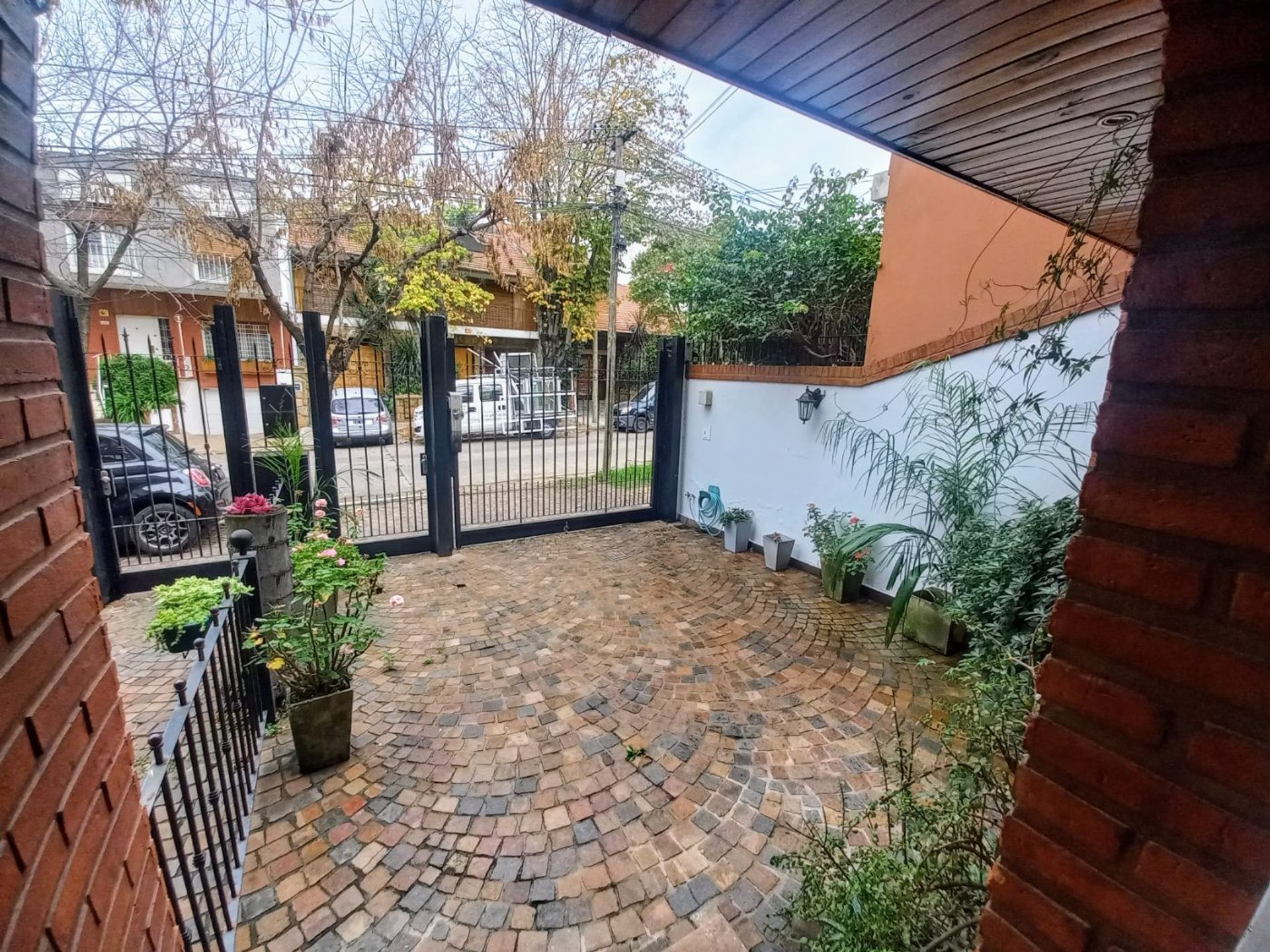 Venta Casa Triplex Olivos Zona Lasalle