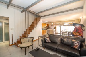 Apartment 4 rooms with patio, grill, and garage for sale in Olivos