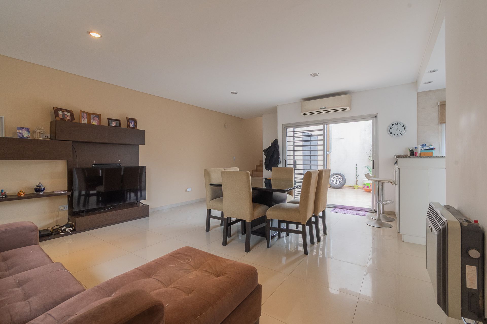 Venta PH Duplex 4 amb con patio y cochera Olivos