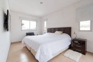 Sale Duplex 4-room Apartment with Patio and Garage in Olivos