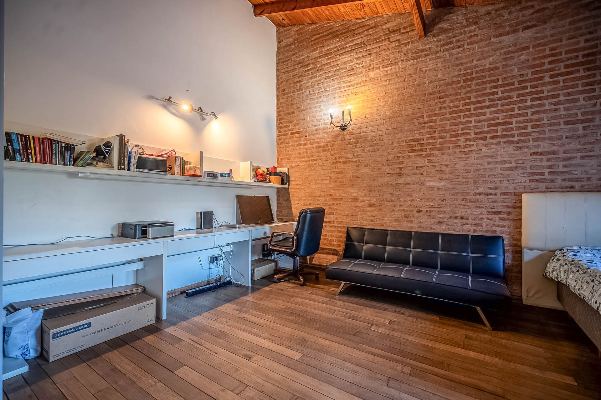 Casa 5 ambientes en venta San Isidro con pileta