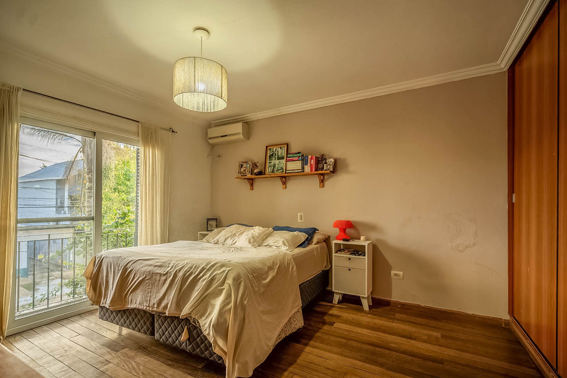 Casa 5 ambientes en venta San Isidro con pileta